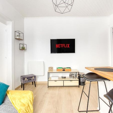 Appartamento Grand Line - Parking- Métro 5 - Easy Check-in - Netflix - Disney Plus Pantin Esterno foto