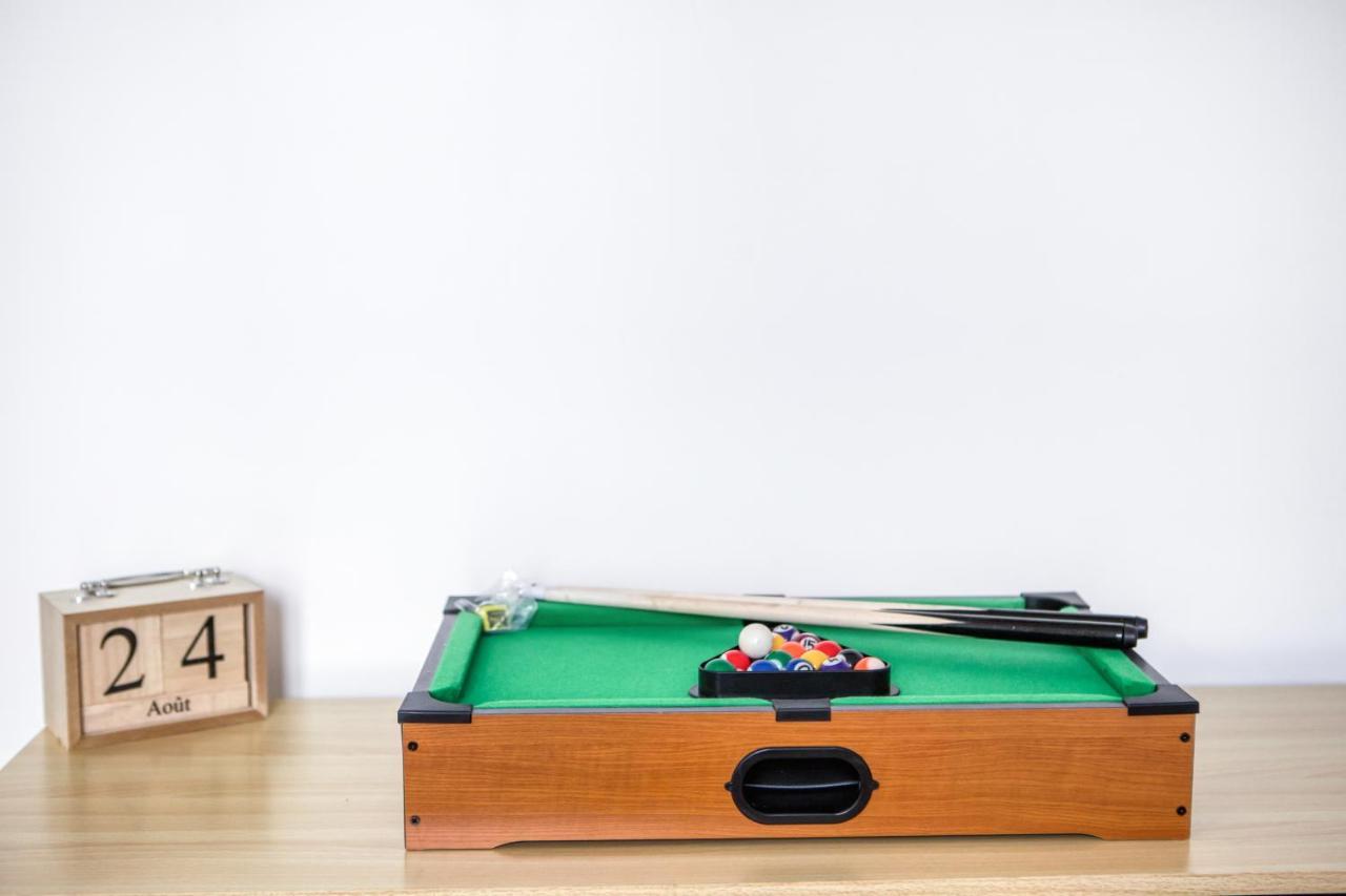 Appartamento Grand Line - Parking- Métro 5 - Easy Check-in - Netflix - Disney Plus Pantin Esterno foto